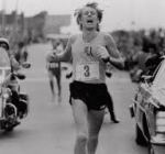 Billy holds off Wells in `78