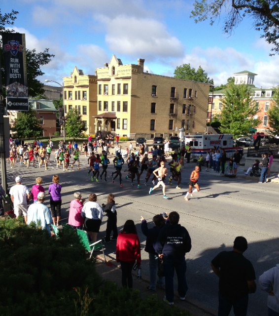 Meb Powers up Brady Street Hill
