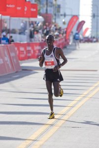Emmanuel Mutai in fastest losing performance in marathon history