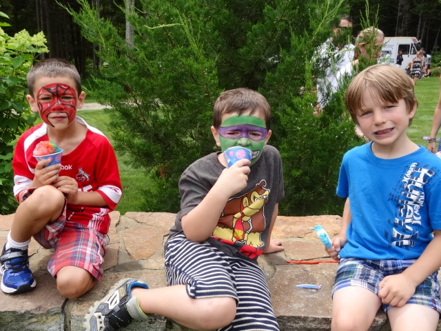 The boys found their way to the ice ream truck, too