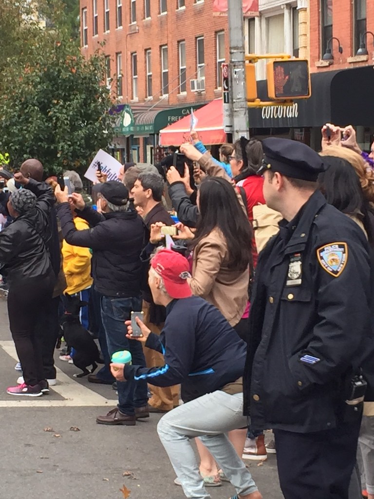 nyc-crowd-first-avenue