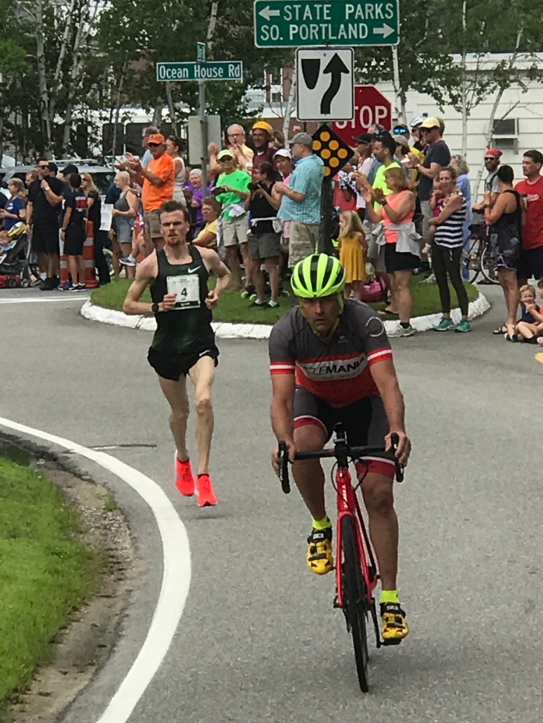 3D24DC3B-3605-41B1-80AD-21E591261378